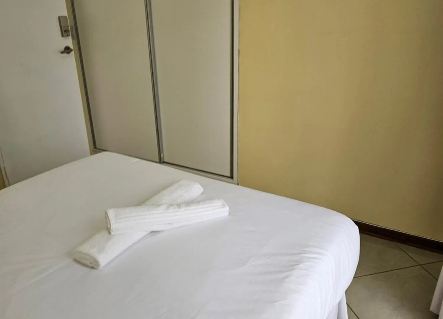 Lpm Guests Bv Bed & Breakfast Port Elizabeth South Africa